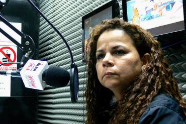 Hermana de Baduel a Iris Varela: «¿Cuáles privilegios? A mi hermano le dan comida en las manos»