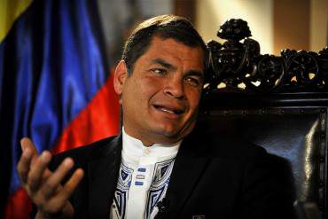 ¡HISTÓRICO! Ecuador elige nuevo presidente este domingo: Rafael Correa sale como tapa ‘e corcho