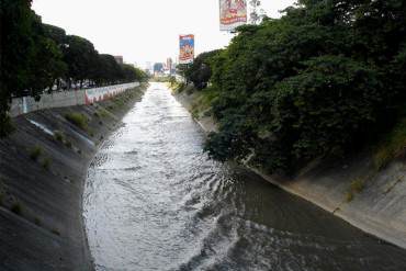 Encontraron el cadáver de un hombre en el Río Guaire: estaba maniatado