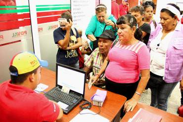 ¡YA NADIE LES CREE! Solo se han registrado 250 mil venezolanos en sistema de “abastecimiento”