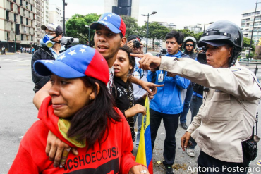 ¡DESGARRADOR! El relato de un joven que perdió un ojo y brazo durante protestas del 2014