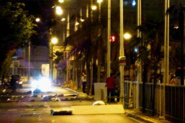 ¡ATROZ! Represión de la policía en Anzoátegui deja a dos estudiantes heridos de bala (+Fotos)