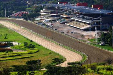 ¡MIENTRAS EL PAÍS SE DESMORONA! Gobierno afina espacios para el parque Hugo Chávez