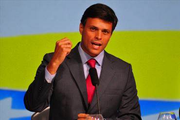 ¡SIN ATAJOS NI VIOLENCIA! Leopoldo López: Vocación de cambio debe seguir vía democrática