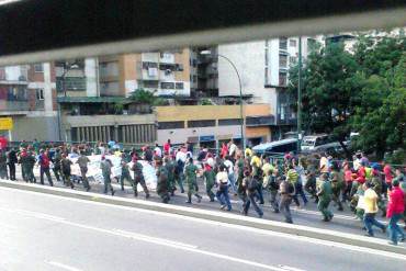 ¡RÉGIMEN DESESPERADO! Detienen a 11 de los militares del #4F tras protesta en Miraflores