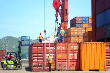 ¡CARITO, VALE! Bolipuertos cobrará sus servicios a las navieras a tasa de SICAD 2