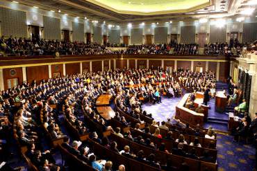 ¡URGENTE! Senado de Estados Unidos absuelve a Donald Trump de juicio político (+votaciones) (+Video)