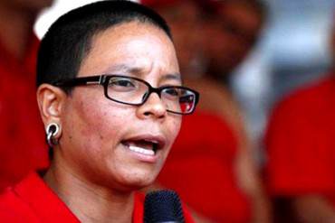 ¡INSÓLITO! Erika Farías pide al chavismo “mantenerse en paz”, luego que decretó «la guerra”
