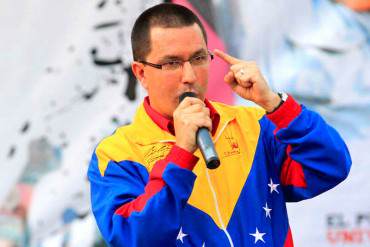 ¡QUE DIOS NOS PROTEJA! Arreaza: «Ahora es que vamos a profundizar el modelo económico»