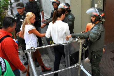 ¡EXAGERADO! Gran despliegue militar rodea a familiares de Leopoldo López (+ Fotos)