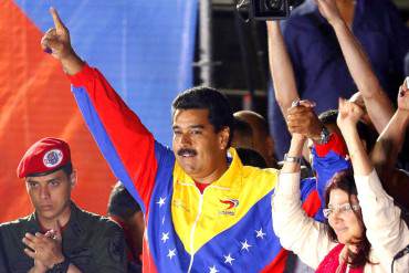 ¡SE DESESPERA EL DICTADOR! Maduro se aferra a las Misiones para sobrevivir