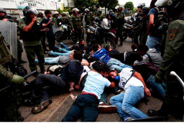 ¡DESAMPARADOS! Movimiento estudiantil pide a Defensoría que se pronuncie sobre detenidos