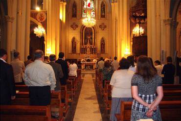 ¡EL HAMPA NO PERDONA NADA! Robaron adornos de imágenes religiosas en iglesia del Zulia