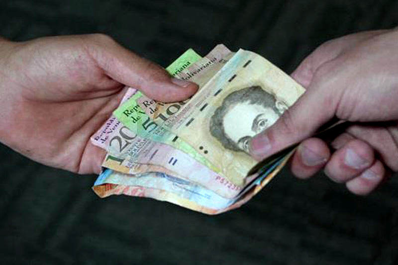 Bolivares-Corrupcion-Dinero