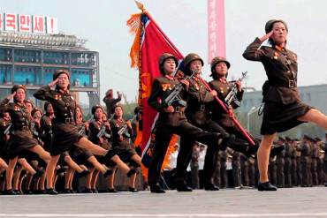 ¡DICTADURA A MIL! Prohibido sonreír, bailar, hablar alto y beber alcohol en Corea del Norte