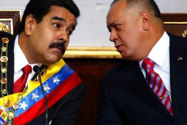 ¡REACCIONAN LAS BASES! Se lee desde Aporrea: «Renuncien todos, incluso Maduro»
