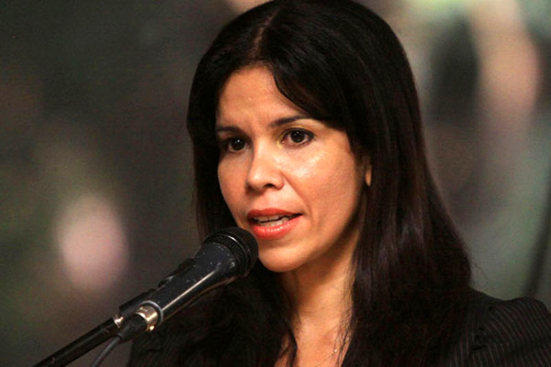 ¡SÉPALO! Gabriela Ramírez hace un llamado a los militares “que reciben los mismos golpes” que el venezolano (+Video)