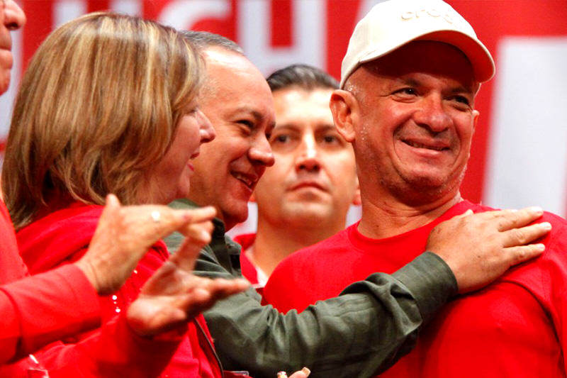 Hugo-Carvajal-con-Diosdado-Cabello