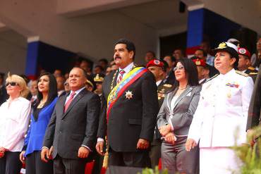 ¡DIOS NOS AMPARE! Maduro promueve el COMUNISMO como nueva institución de Gobierno