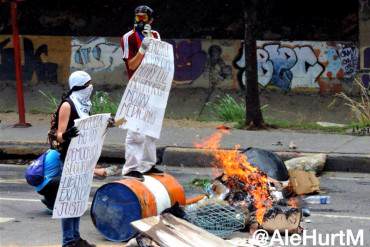 ¡SE ENCIENDE LA CALLE! Manifestantes bloquean avenida principal de Bello Monte