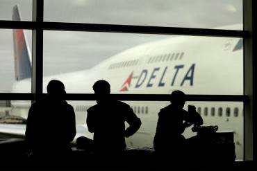 ¡EL CAOS! Delta reintegrará dinero de boletos aéreos con destino Venezuela