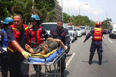 ¡DE NOVELA! Por error entierran vivo a este hombre en Cementerio de la Guaira (Fotos)