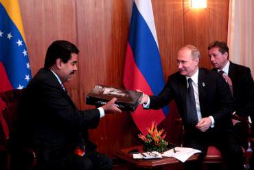 ¿Y LA «SOLIDEZ FINANCIERA»? Rusia aprueba nueva línea de crédito para Venezuela