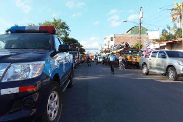 ¡SOLO EN VENEZUELA! Policías «colaboran» en la FUGA de 8 MALEANTES en Carabobo