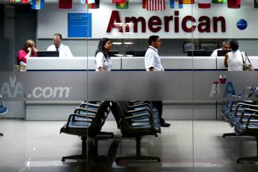 ¡IZARRA MENTIROSO! American Airlines desmiente reactivación de frecuencias aéreas