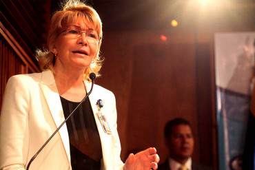 ¡UNA BURLA! Le preguntan a Luisa Ortega sobre el caso Fray Roa y así evadió la respuesta (Video)