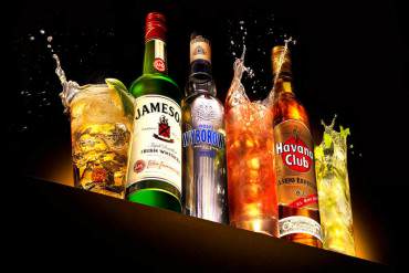 ¡NI RUMBEAR SE PUEDE EN LA PATRIA! Aumentan impuestos de licor: Whisky pasa del 20% al 50%