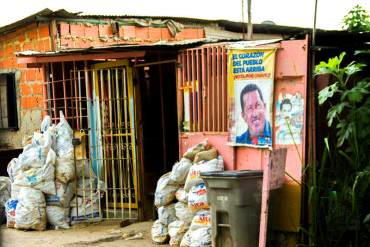 ¡LA MISERIA SOCIALISTA! Venezolanos necesitan 176 años para comprar una casa