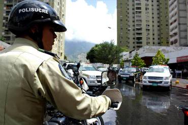 ¡NO SE LA CALA MÁS! Policía venezolano pide «luz verde» para acabar con el hampa (+Video)