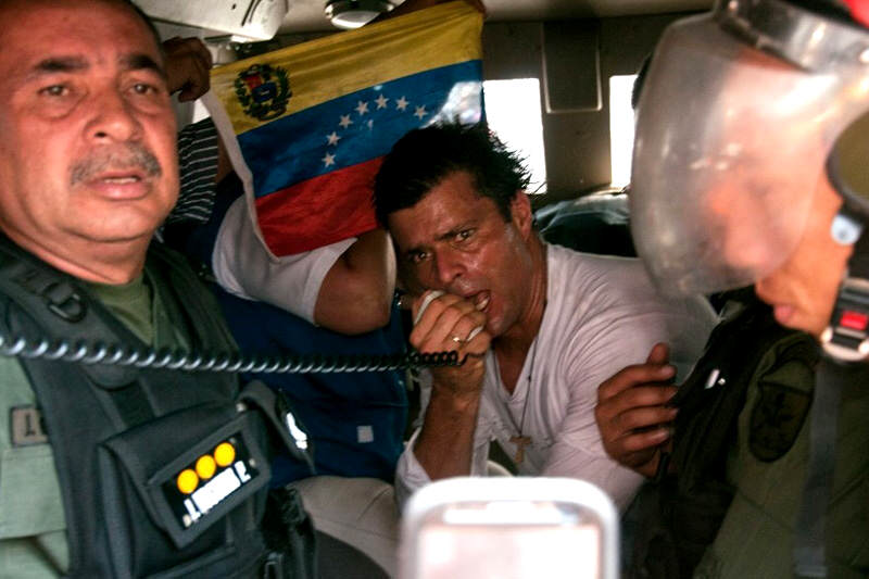 Leopoldo-Lopez-Lider-Opositor-en-Venezuela-2-800x533