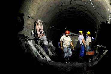 ¡HECHO EN REVOLUCIÓN! Por falta de mantenimiento se derrumbó túnel de la represa Yacambu-Quibor