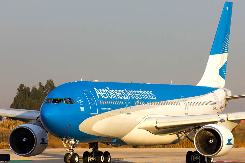 ¡ENTÉRATE! Aerolíneas Argentinas suspendió vuelos a Caracas por las protestas