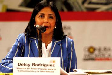 ¡LA FARSA SIN LÍMITES! Delcy Rodríguez: En EEUU los ataques de DDHH son políticas de Estado