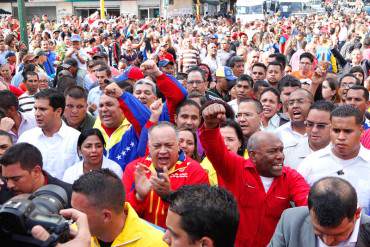 ¿CONSIGNAS DE PAZ? «El pueblo arrecho quiere bajar, la muerte de Robert la tienen que pagar»