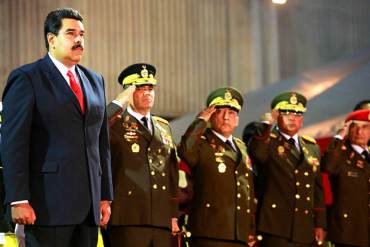 ¡SE DIVIDE EL CHAVISMO! Rodriguez Torres y Cabello «brillan por su ausencia» en acto militar (+Foto)