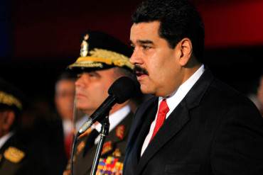 ¡POTE DE HUMO ROJO! Ante fulminante devaluación Maduro inventa supuesto «atentado golpista»