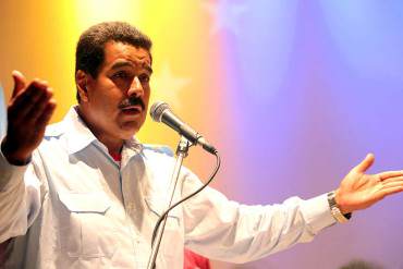 ¡EL CINISMO DEL REPOSERO! Maduro manda a TRABAJAR a los que se la pasan «en una habladuría»