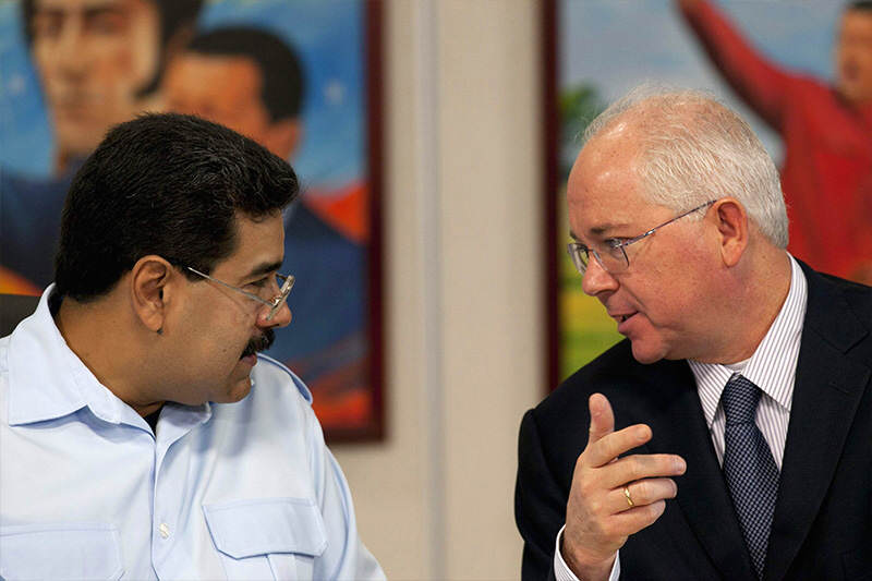 Rafael-Ramirez-y-Nicolas-Maduro