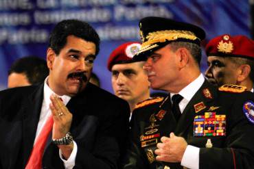 ¡GOBIERNO RAPAZ! AFP: Maduro profundiza la crisis y se aferra a los militares como a un salvavidas