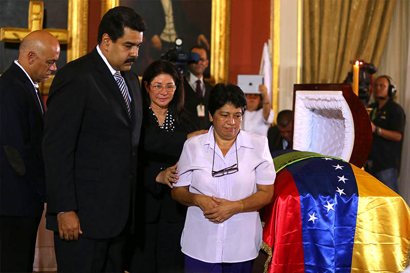 asesinato-velorio-funeral-robert-serra