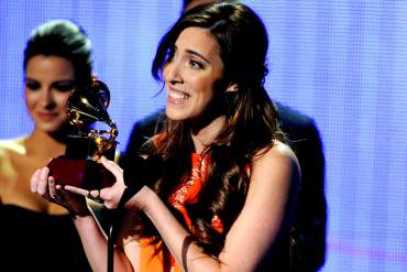 ¡LA BUENA NOTICIA! Artistas venezolanos BRILLARON en los Grammy Latino este jueves