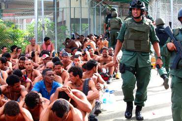 ¡PURA PATRIA! Hacinamiento en calabozos del CICPC obliga a detenidos a dormir en sillas