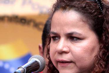 ¡SE ALTERÓ! Iris Varela dice que quienes vengan por las cenizas de Venezuela serán “fusilados” (+Video)