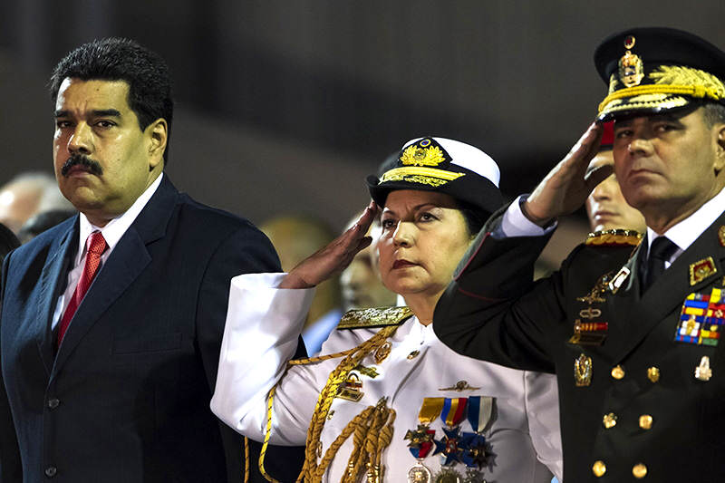 Maduro-Melendez-y-Militares-Vladimir-Padrino