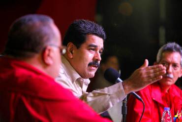 ¡TOMA Y DAME! Maduro califica a Ravell de «basura» y «cobarde» y éste se las canta «clarito» (+Video)