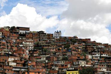 ¿CUÁL SOCIALISMO? Pobreza en Venezuela llega a 48,4% de los hogares, según estudio académico
